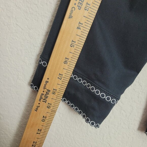 Very Vera Sz Large Shacket Short Black Embroidered Eyelet 3/4 Sleeve Mature EUC - Picture 8 of 11